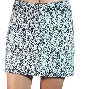 Tranquility by Colorado Clothing skort performance Size Small
